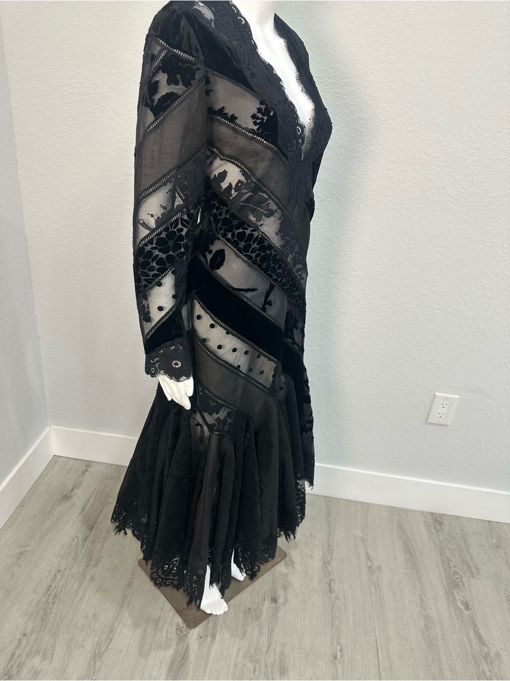 Authentic Zimmermann Lace Print Long Dress size 2 - Picture 10 of 11